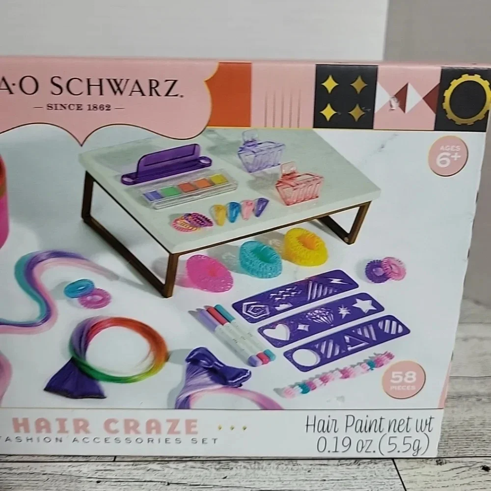 NEW FAO Schwarz Ultimate Hair Craze Fashion Accessories‎ Set 58 PC Crazy Hair